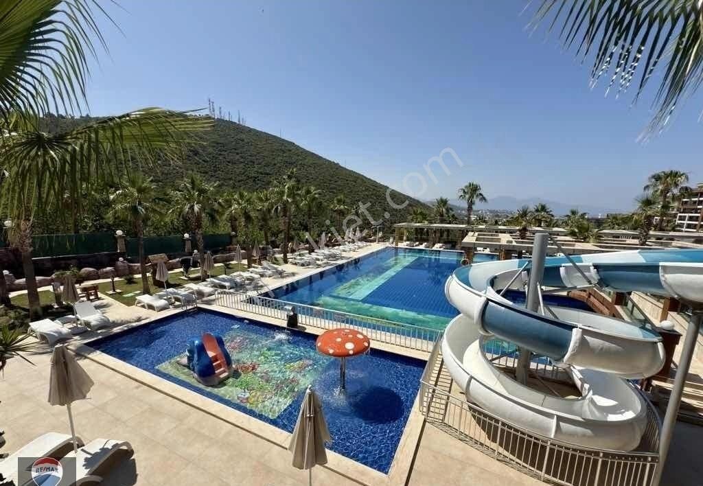 Kuşadası Trend Royal 2’de Prestijli Sitede Bahçe Katı 2+1 Konforlu Daire - Görsel 12