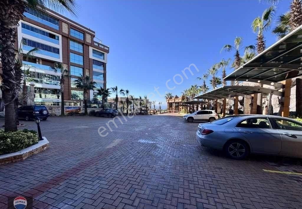 Kuşadası Trend Royal 2’de Prestijli Sitede Bahçe Katı 2+1 Konforlu Daire - Görsel 19