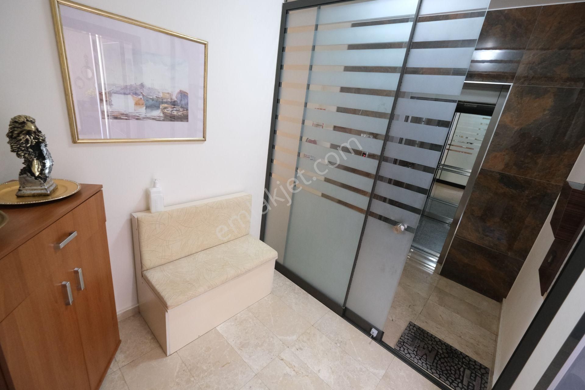 Park Caddesi Vivendi Sitesi Katta Tek 4+1 Satılık Daire - Görsel 33