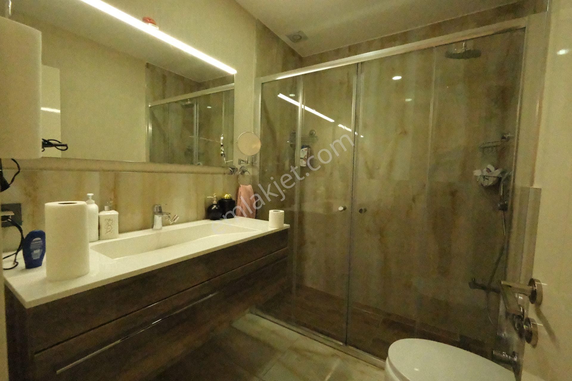 Park Caddesi Vivendi Sitesi Katta Tek 4+1 Satılık Daire - Görsel 5