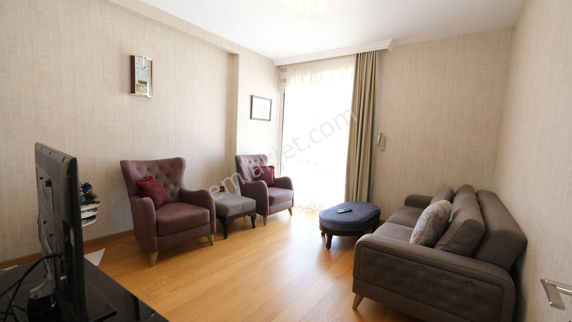 Park Caddesi Vivendi Sitesi Katta Tek 4+1 Satılık Daire - Görsel 17