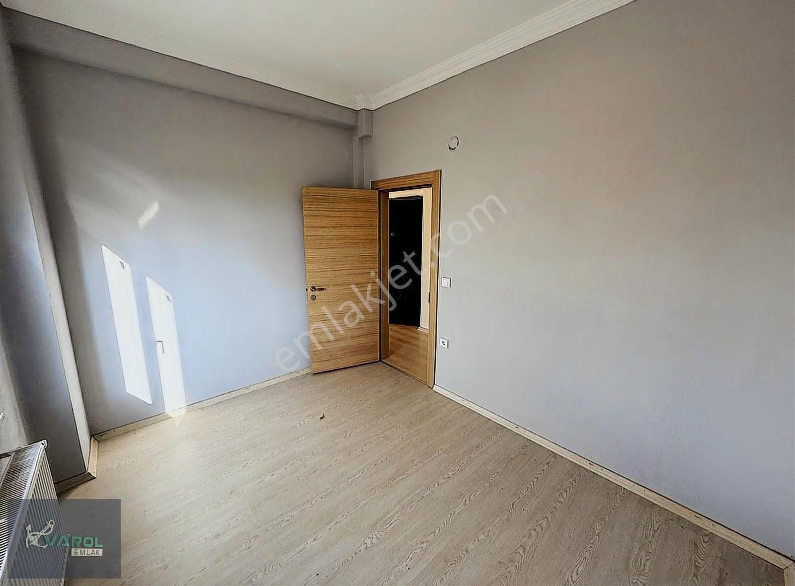 Ayvacık Merkez'de Ara Kat Balkonlu 1+1 Daire - Görsel 17