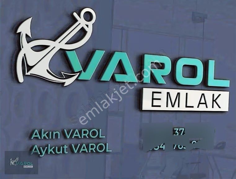 Ayvacık Merkez'de Ara Kat Balkonlu 1+1 Daire