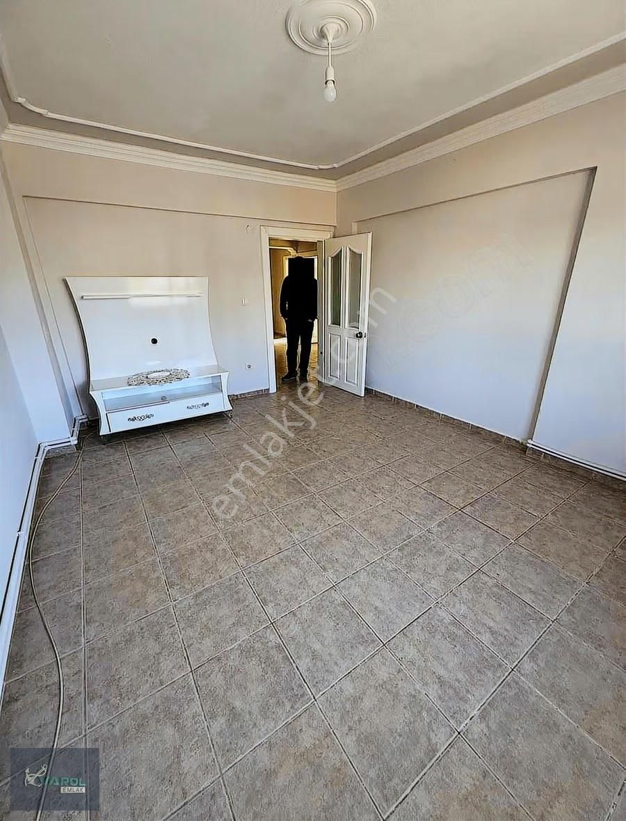 3+1 Doğalgazlı Eşyalı Veya Eşyasız Olarak Kiralıktır - Görsel 22