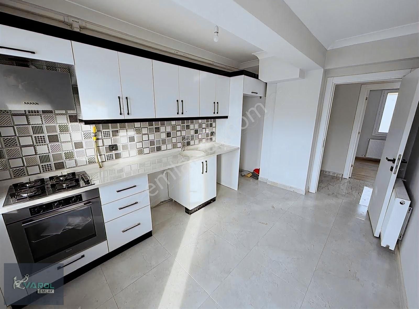 Ayvacık Teras Cafe Yanı Ara Kat Sıfır 3+1 Kiralık Daire - Görsel 13