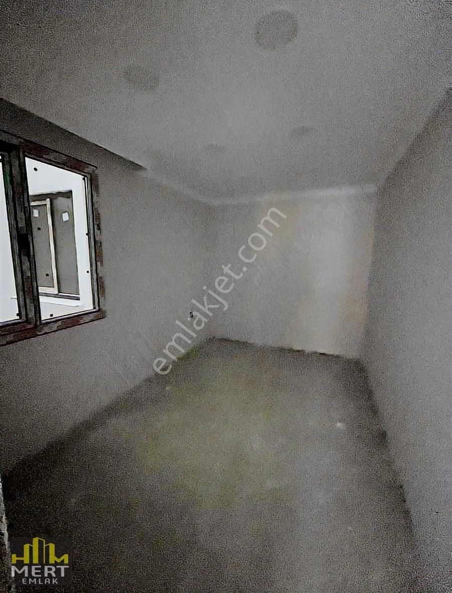 Çekmeköy Merkez Mahallesinde Sıfır Binada Tam Donanımlı Ara Kat - Görsel 6
