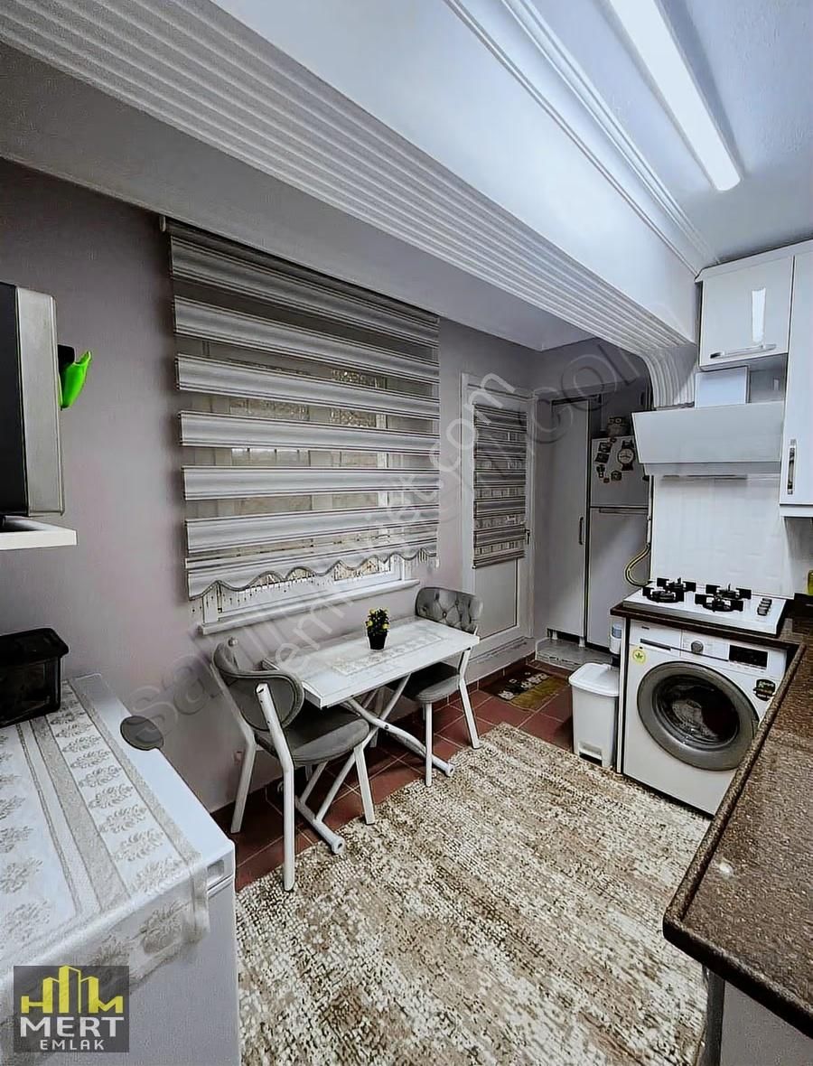 Sancaktepe Veysel Karani Caddesinde 2+1 Satılık Daire - Görsel 2