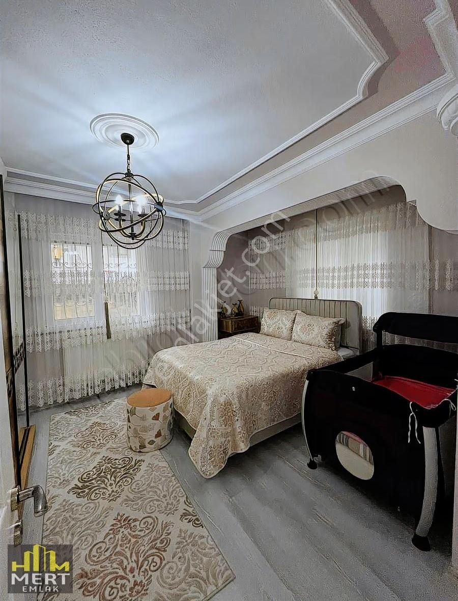 Sancaktepe Veysel Karani Caddesinde 2+1 Satılık Daire - Görsel 11