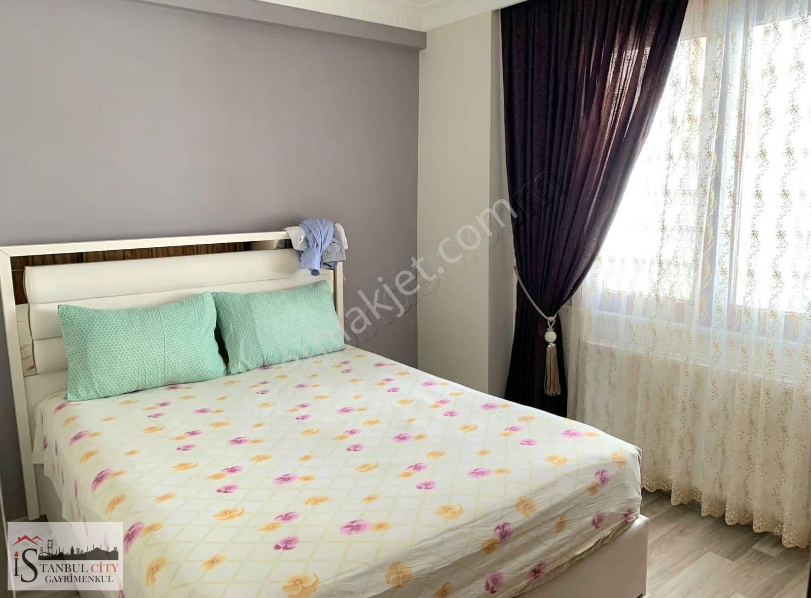 Kirazlı Metroya Yakın Satılık Geniş 275 M2 Dubleks Daire - Görsel 9