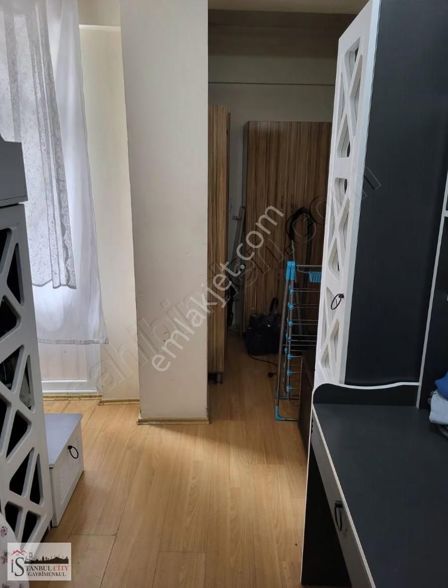 Bağcılar Barbaros Mahallesi'nde Satılık Ara Kat 2+1 Daire - Görsel 5