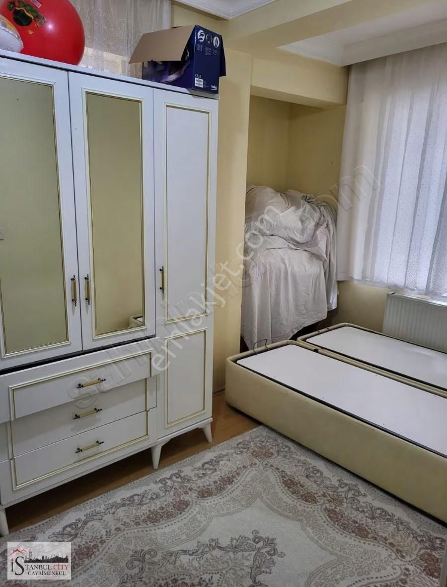 Bağcılar Barbaros Mahallesi'nde Satılık Ara Kat 2+1 Daire - Görsel 2