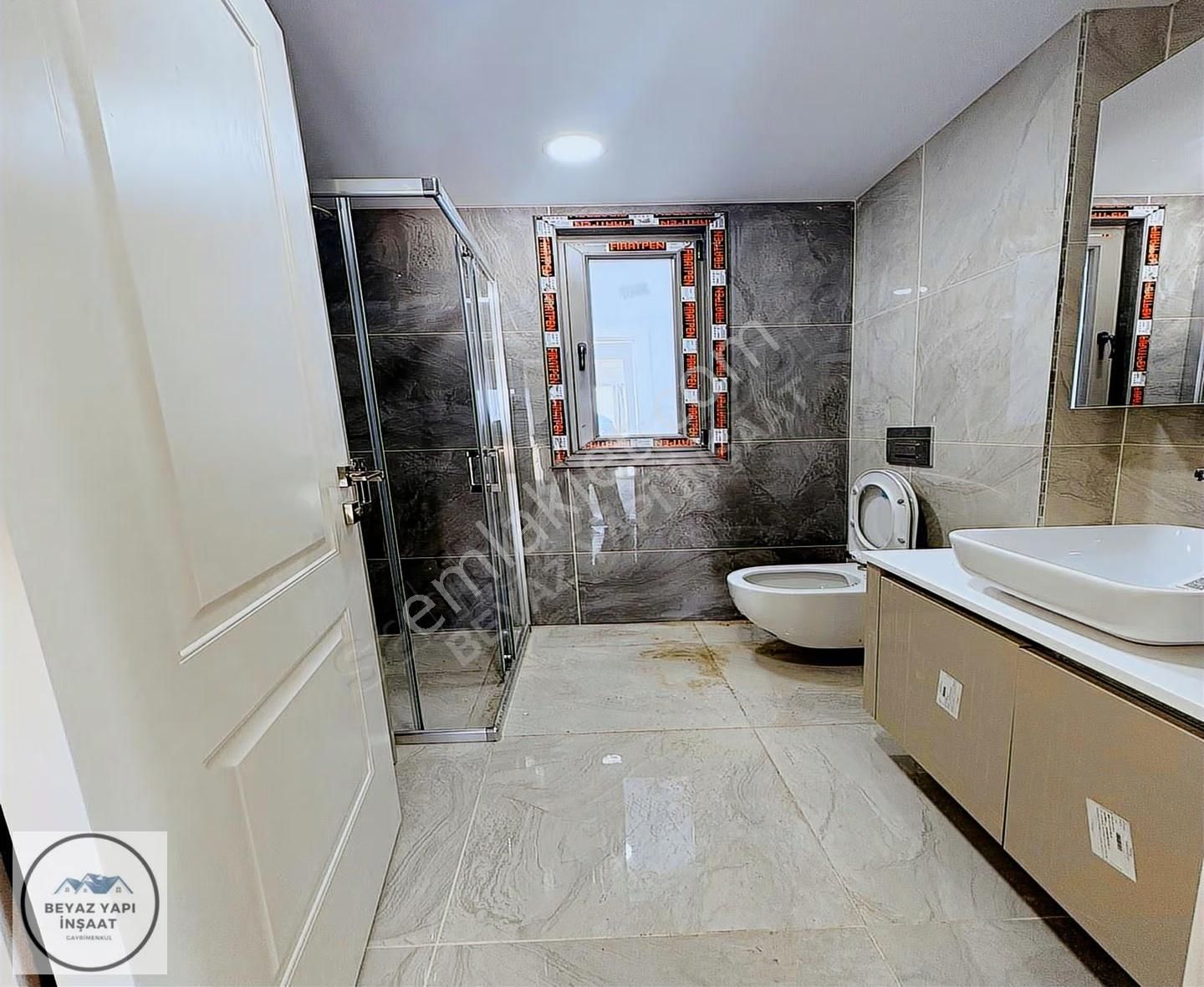 Beyaz Yapıdan Moonpark Koru Evleri 2 Site İçinde Ful Concept 2+1