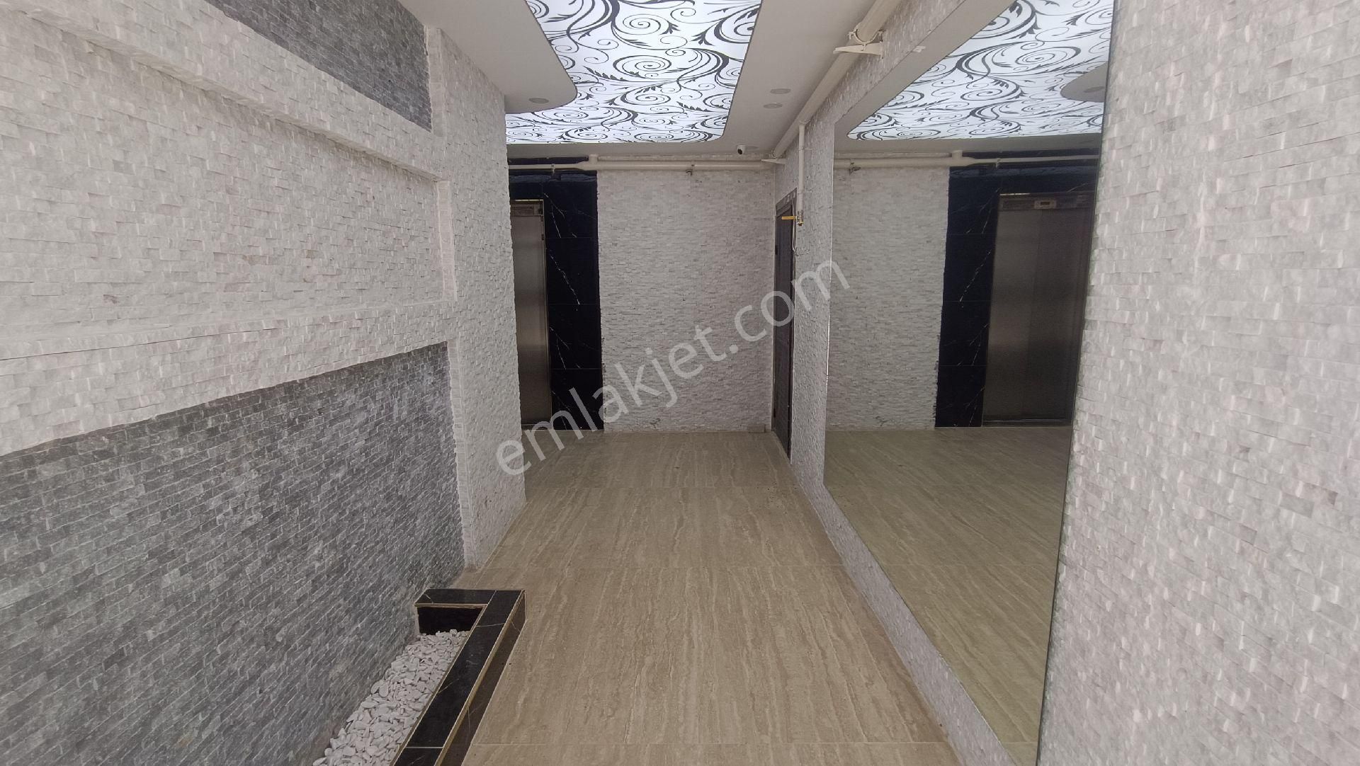 Çınarlı Mahallesinde 2+1 Geniş Kiralık Daire - Görsel 33