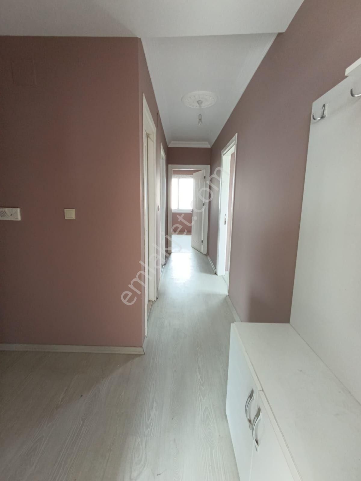 Çınarlı Mahallesinde 2+1 Geniş Kiralık Daire - Görsel 8