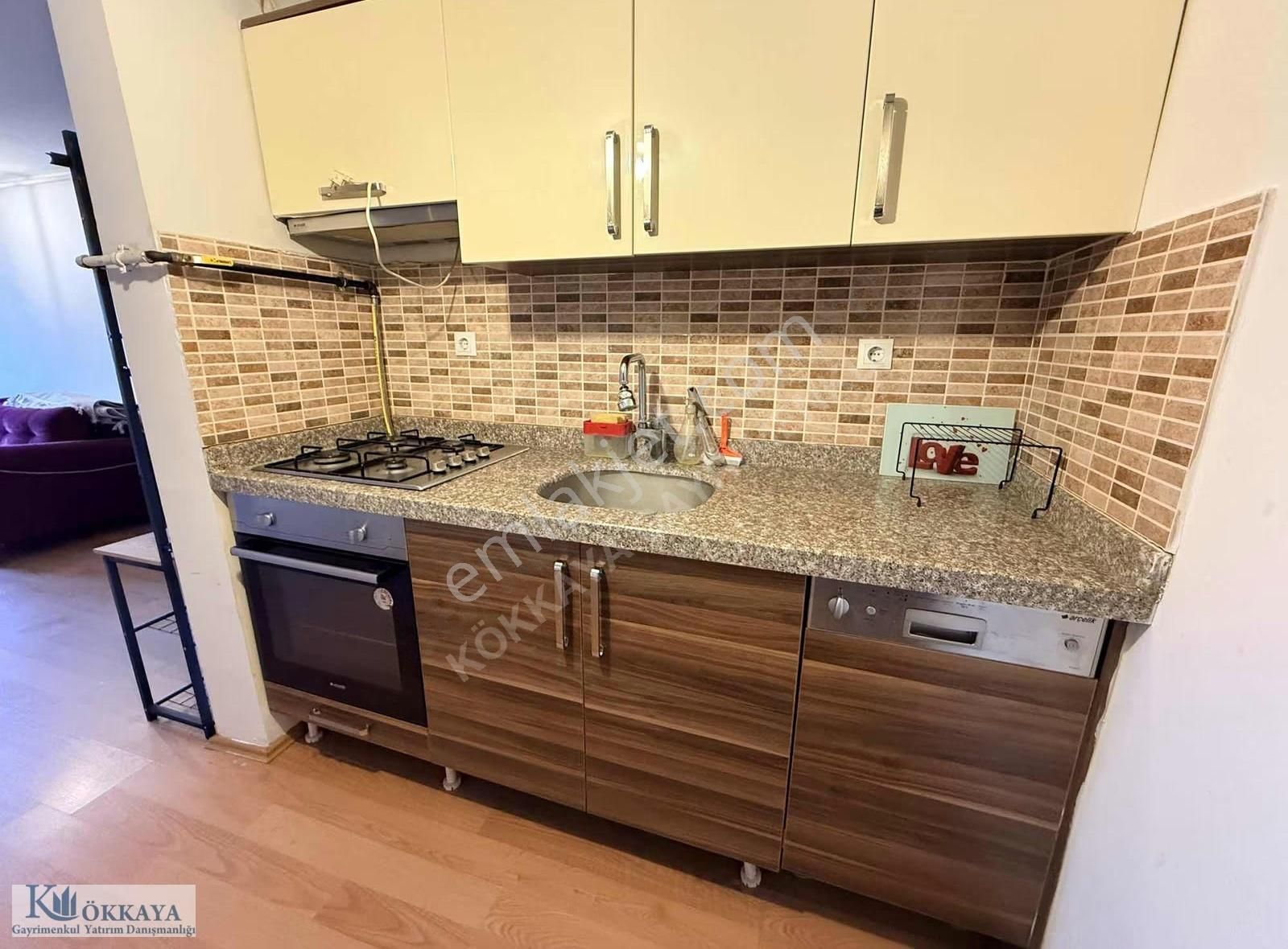 Kökkaya'dan Trioya Yakın Bulaşık Makineli 1+1 Kiralık Daire - Görsel 20