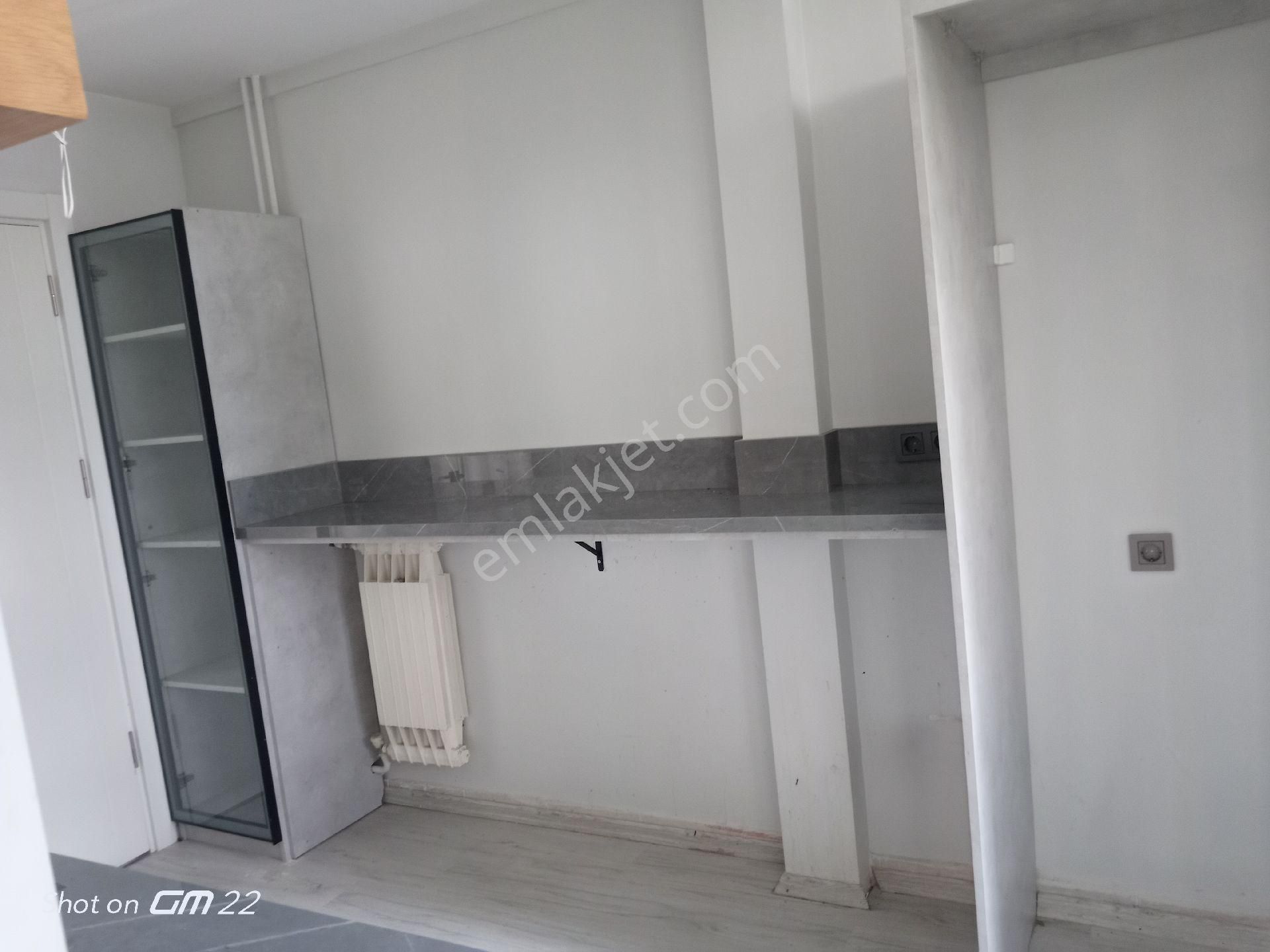 Sahilde İş Yerine Kiralik Deniz Manzaralı 3 + 1 - Görsel 25