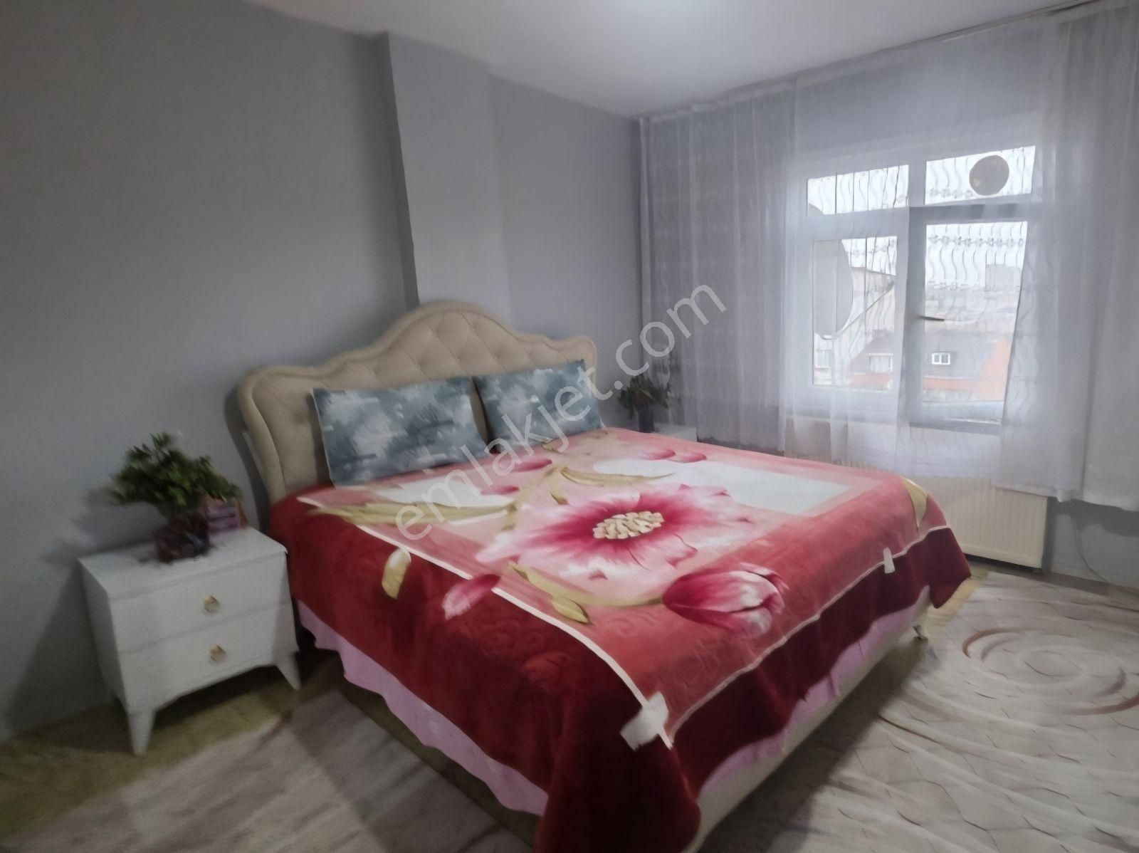 Mimar Emlak'dan Satılık 2+1 80m² Balkonlu 5.kat Ferah Daire! - Görsel 2