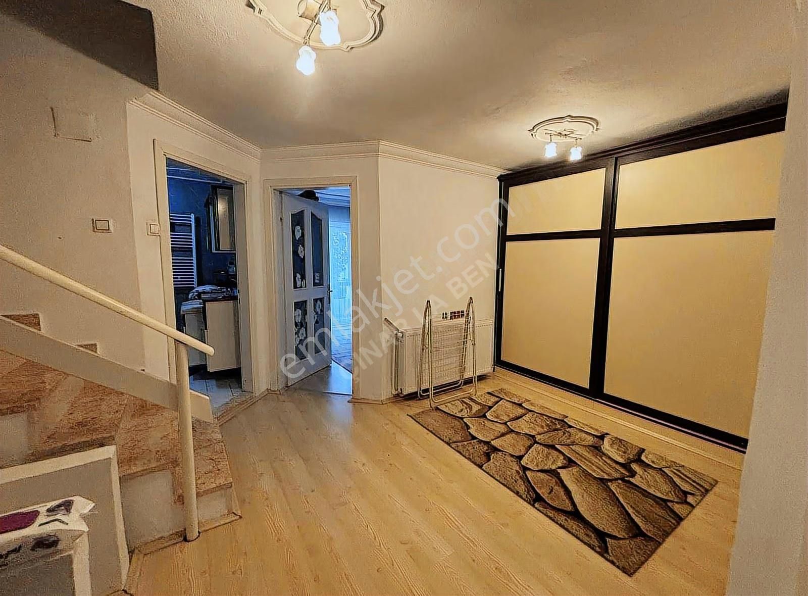 Umut Sitesinde Full Sosyal Donanımlı 4+2 Tripleks Satılık Villa - Görsel 13