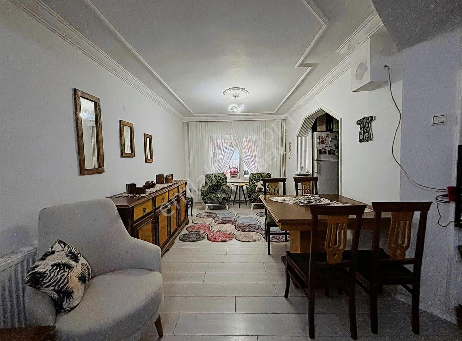 Umut Sitesinde Full Sosyal Donanımlı 4+2 Tripleks Satılık Villa - Görsel 16