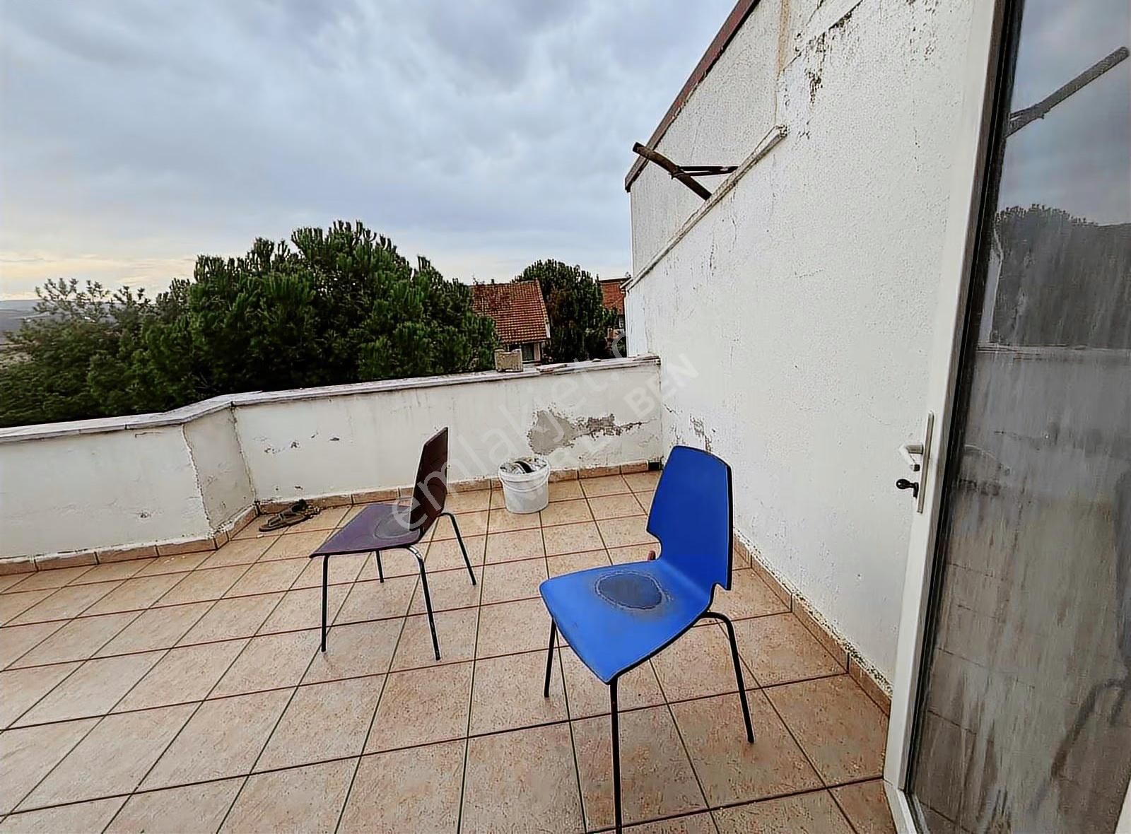 Umut Sitesinde Full Sosyal Donanımlı 4+2 Tripleks Satılık Villa - Görsel 3