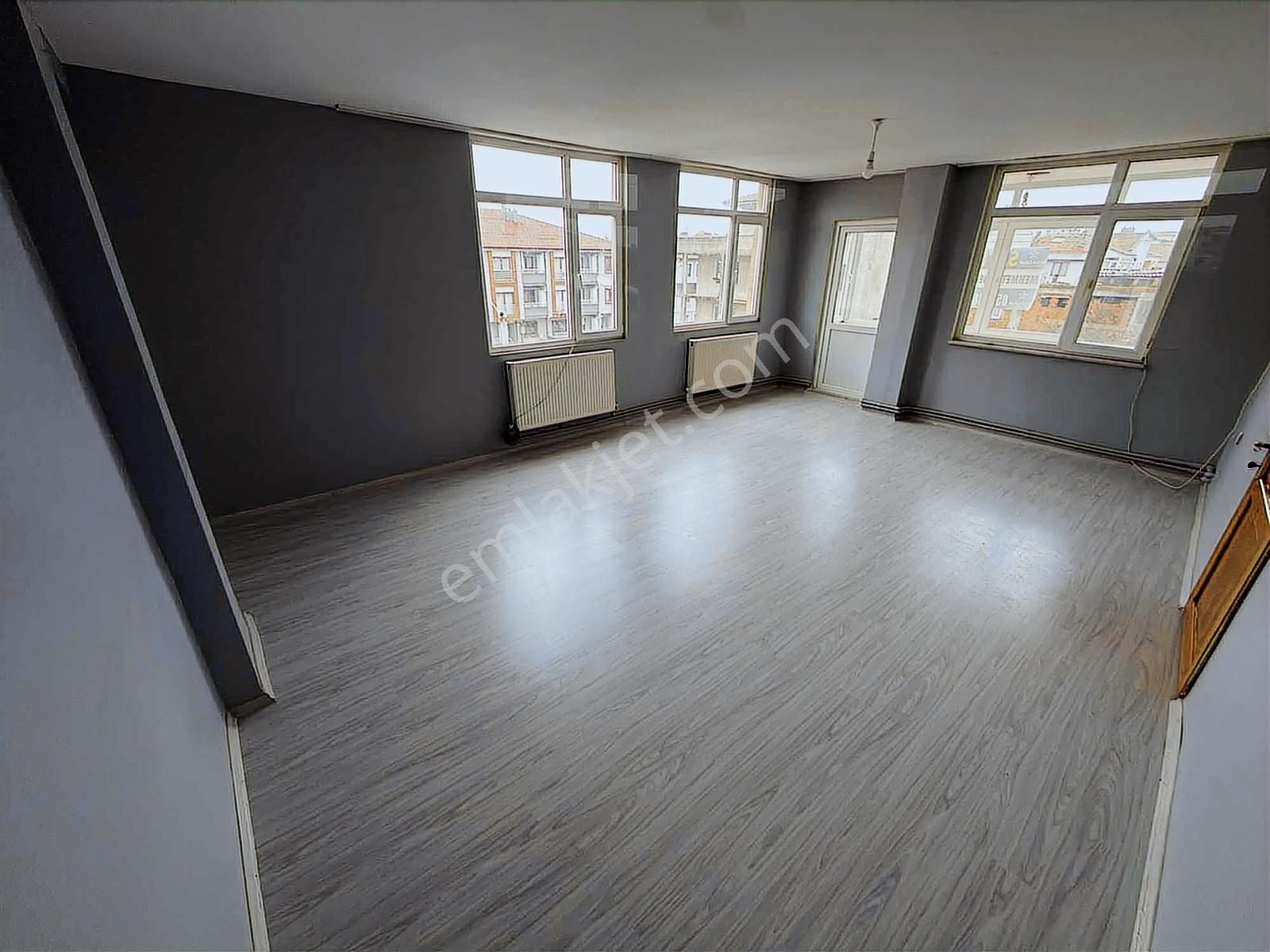 Nova Grup' Tan Kasaplar Mahallesi Köşe Konumda Fırsat 2+1 Daire - Görsel 15