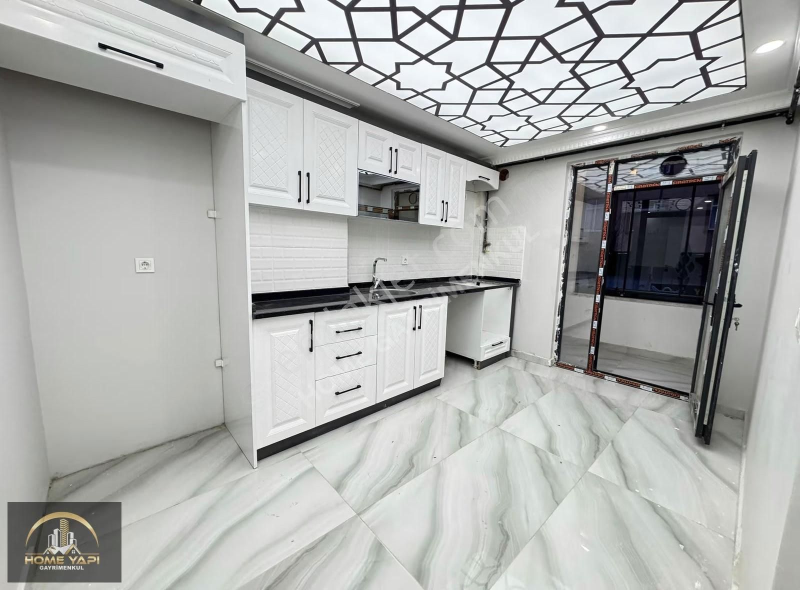 Home'dan 75.yıl Mah İstiklal Cad Üstü 3+1 125m² Sıfır Ara Katlar - Görsel 3