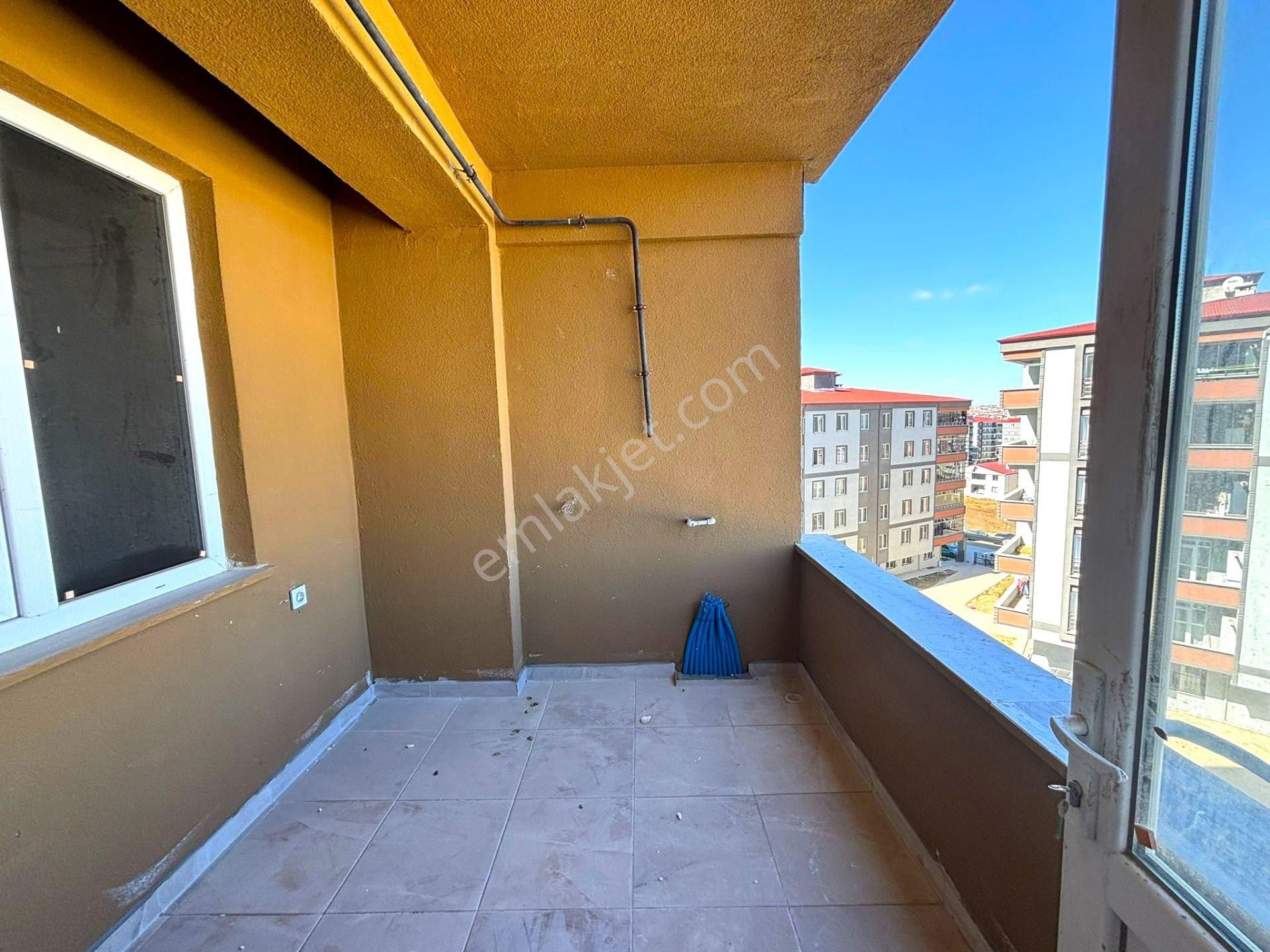 **eryıldız İnşa'tan**2.49 Faizle Sınırsız Kredi İmkanı**butik Site İçinde 100m2 Ultra Lüx 2+1 - Görsel 16