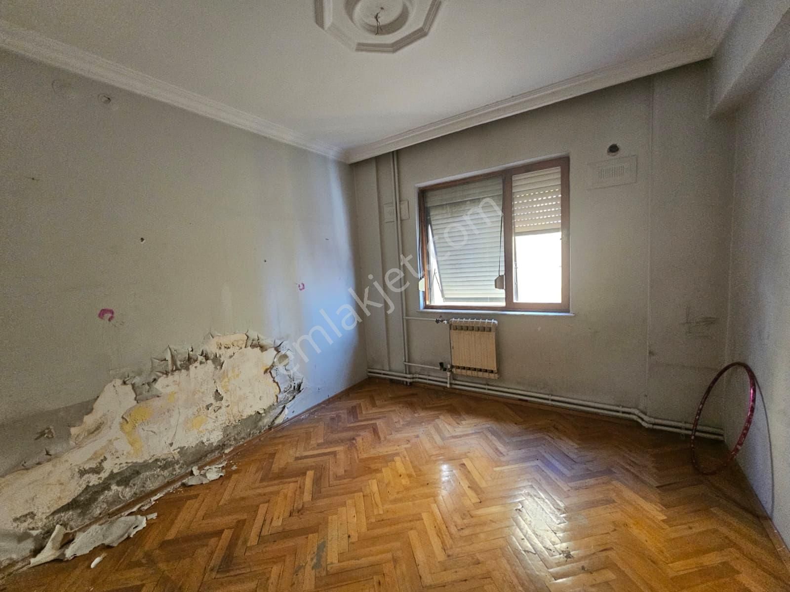 Myra Dan Saltak Caddesi Nde Satılık 4+1 Ara Kat Daire - Görsel 24