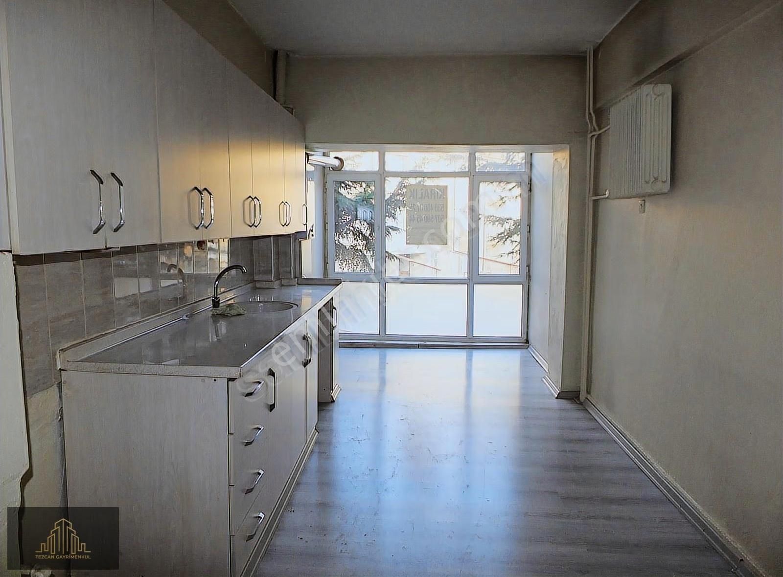 Tezcan'dan Şehitler Camii Yakını Tramway Cephe Bakımlı 2+1 Daire