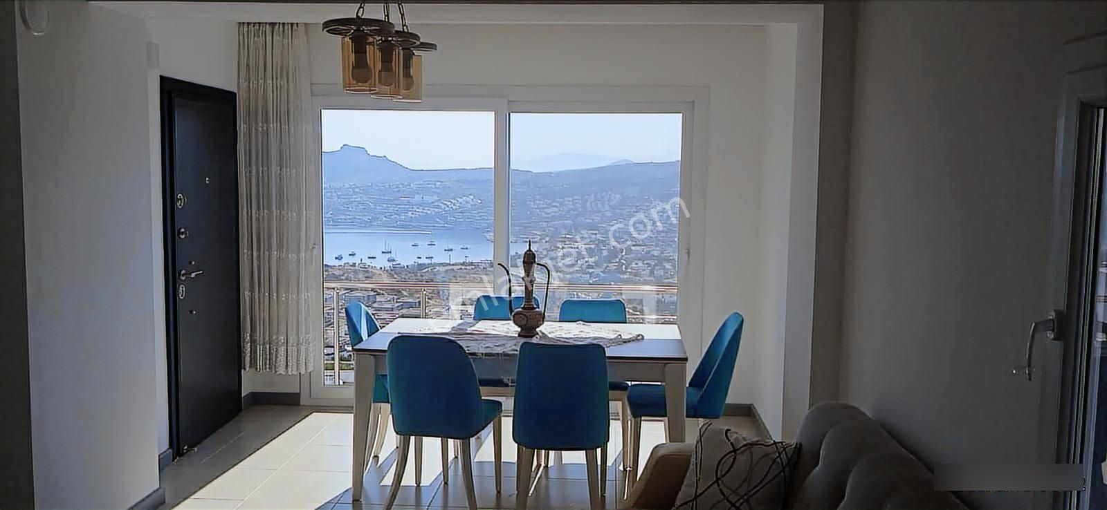 Gündoğan'da Deniz Manzaralı Eşyalı Kiralık 2+1