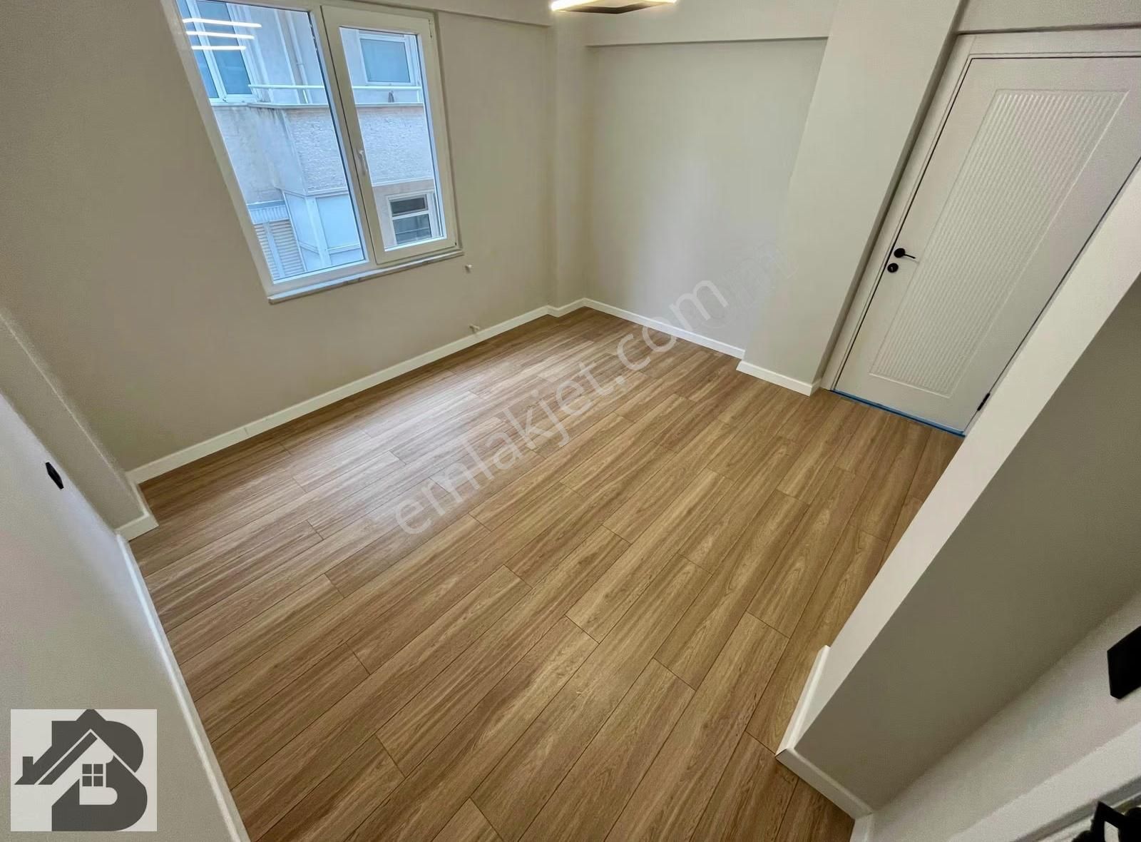 ⫸akçay Best Emlaktan⫷merkezde Denize 150 M. İçi Lüx Yapılı 2+1 - Görsel 14