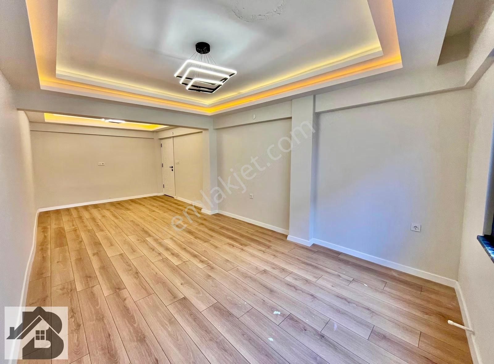 ⫸akçay Best Emlaktan⫷merkezde Kordona Denize 100 Metre Lüx 2+1 - Görsel 3