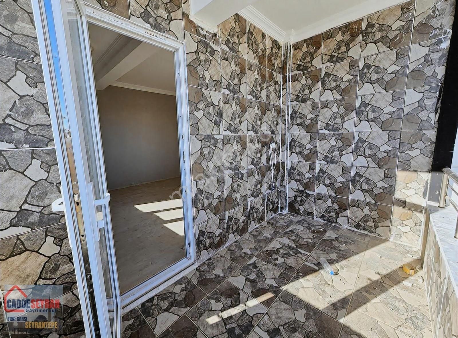 Cadde Seyran'dan Kiralık 2+1 Arakat 100m2 Merkezi Konumda - Görsel 13