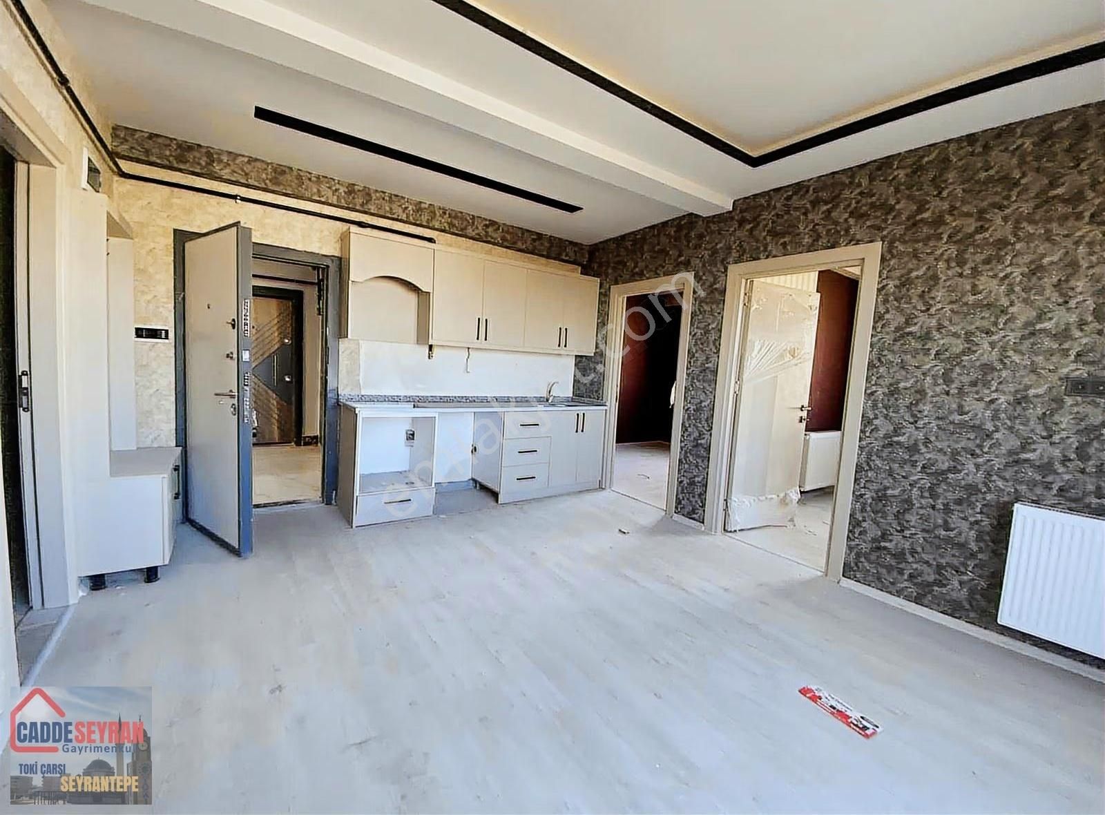 Cadde Seyran'dan Satılık 2+1 Amerikan Mutfaklı - Görsel 2