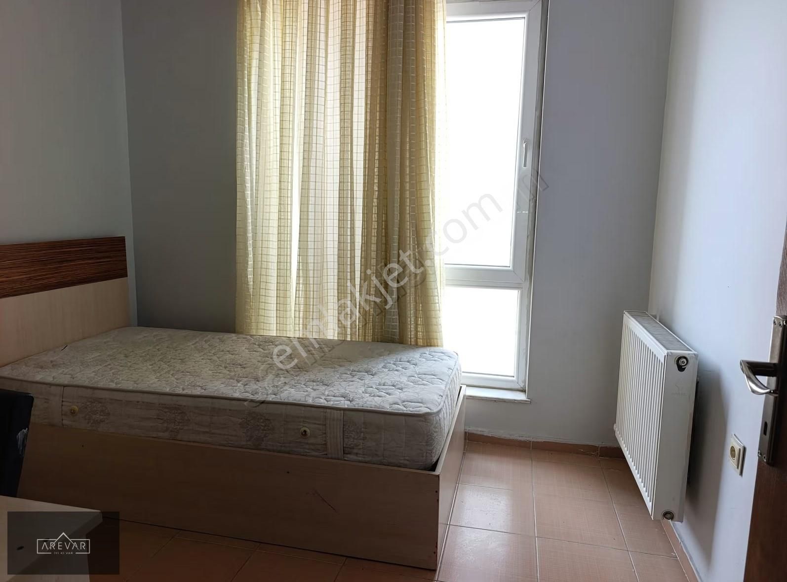 Üniversite Karşısı Güvenlikli Sitede Satılık Stüdyo Daire - Görsel 9