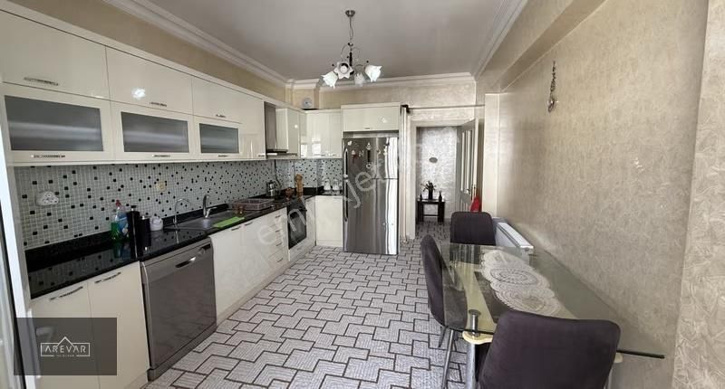 Osmangazi Mahallesi Bakımlı Geniş 3+1 Satılık Daire - Görsel 24