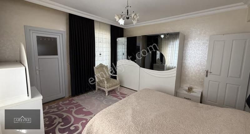 Osmangazi Mahallesi Bakımlı Geniş 3+1 Satılık Daire - Görsel 5