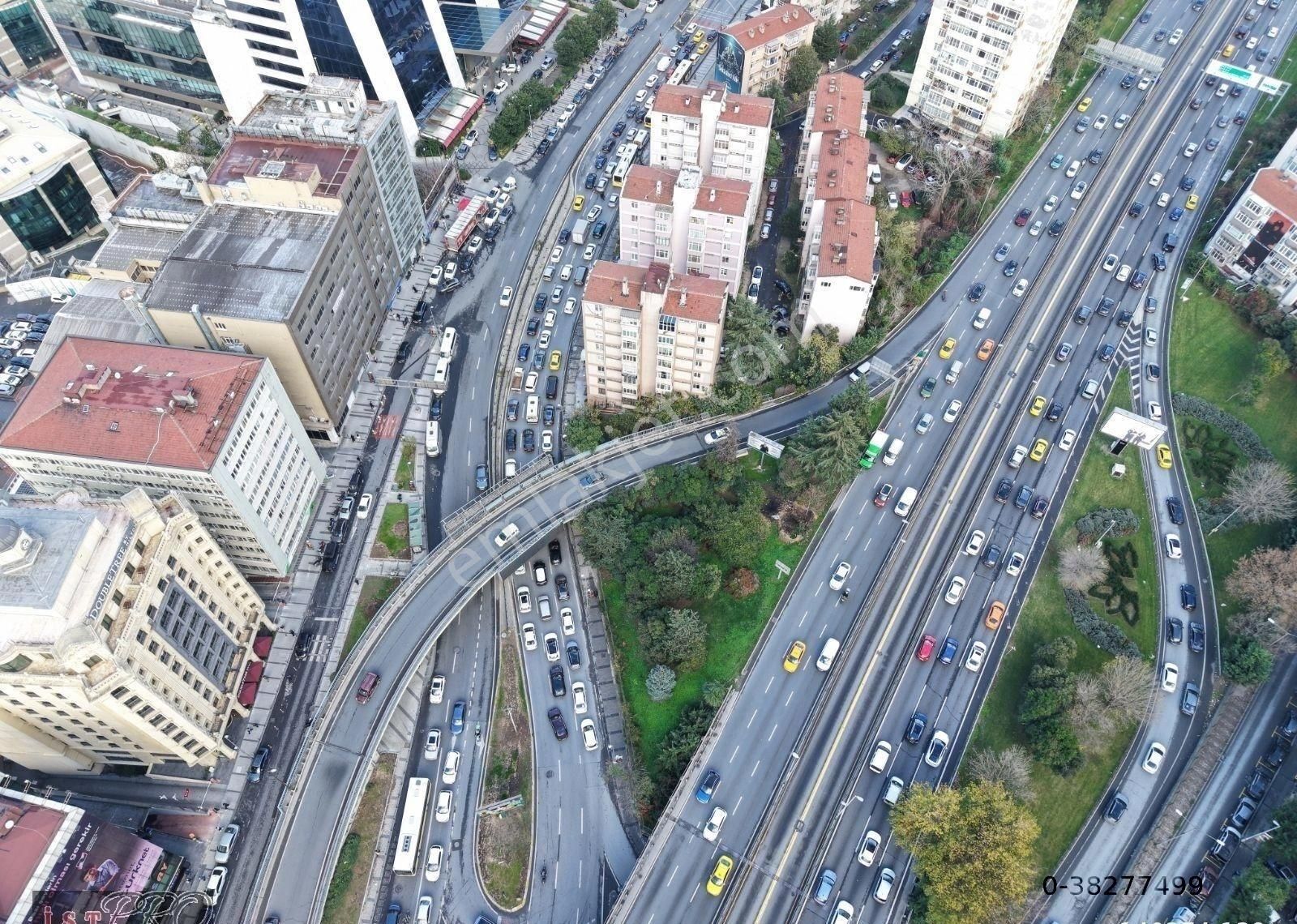 Astoria Avm Yanında Metroya 12 Dakika 3+1 Geniş Ve Ferah Daire - Görsel 22