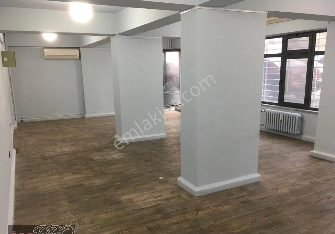 Şişli,mecidiyeköy,otoparklı,güvenlikli Sitede,satılık 65m2dükkan - Görsel 4