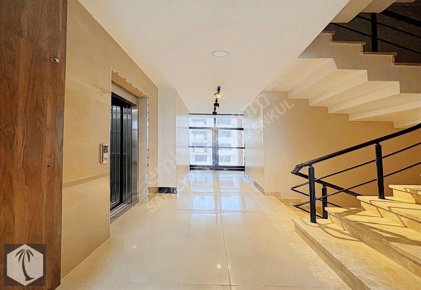 Beylikdüzü Safadan Marinada Güvenlikli Ve Havuzlu Sitede 3+1 - Görsel 4