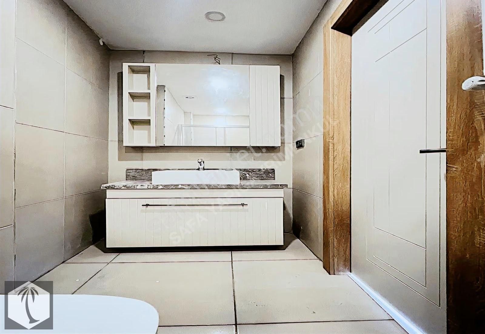 Beylikdüzü Safadan Marinada Güvenlikli Ve Havuzlu Sitede 3+1 - Görsel 20