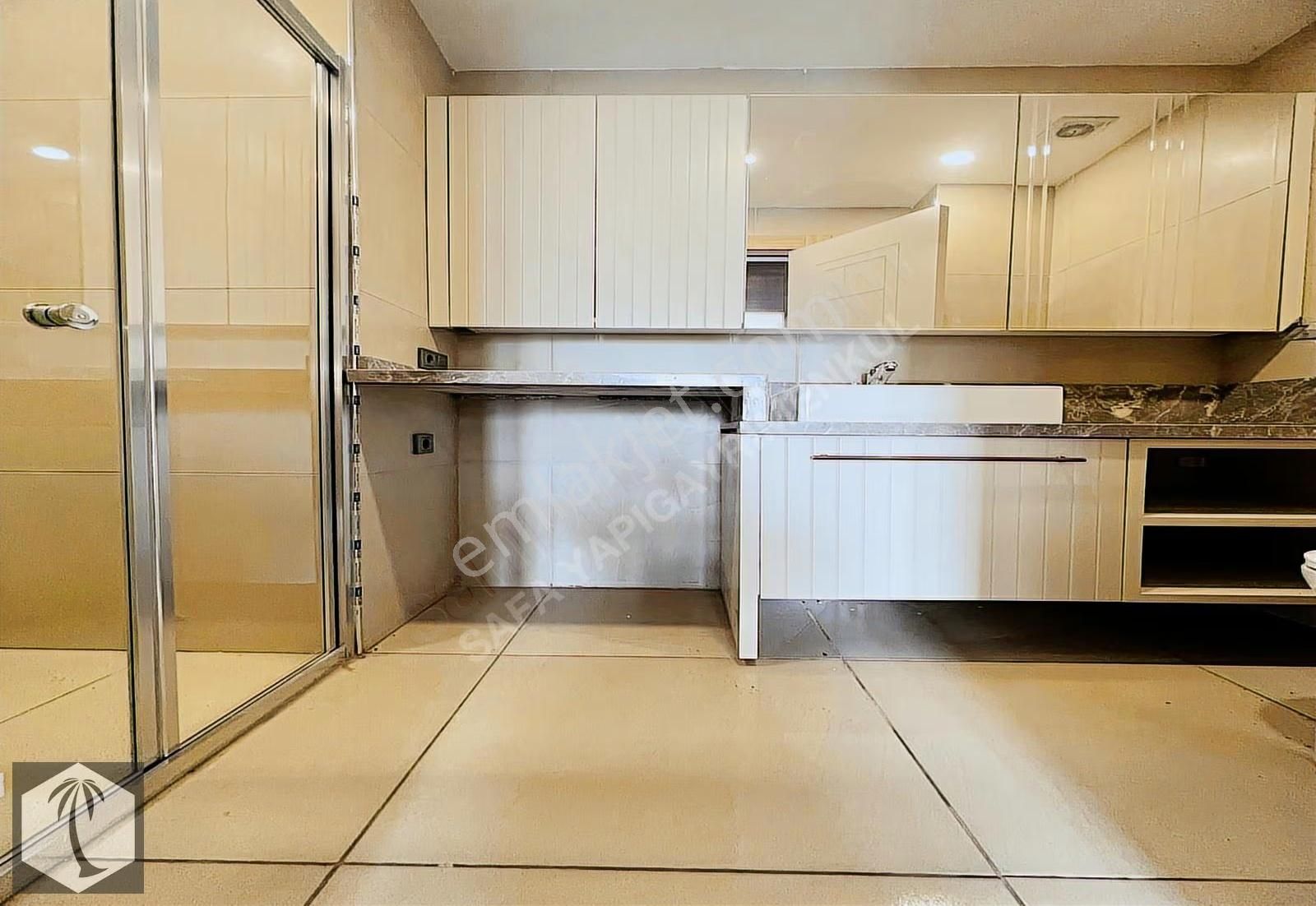 Beylikdüzü Safadan Marinada Güvenlikli Ve Havuzlu Sitede 3+1 - Görsel 19