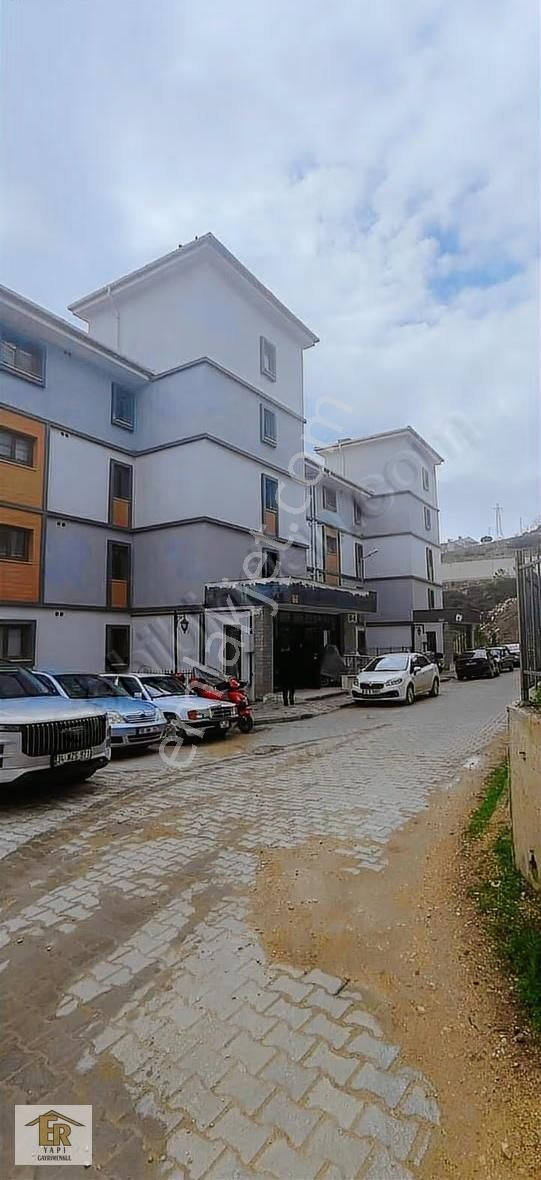 Er Yapıdan Dursunbey Merkez Tokide 2+1 Satılık Daire