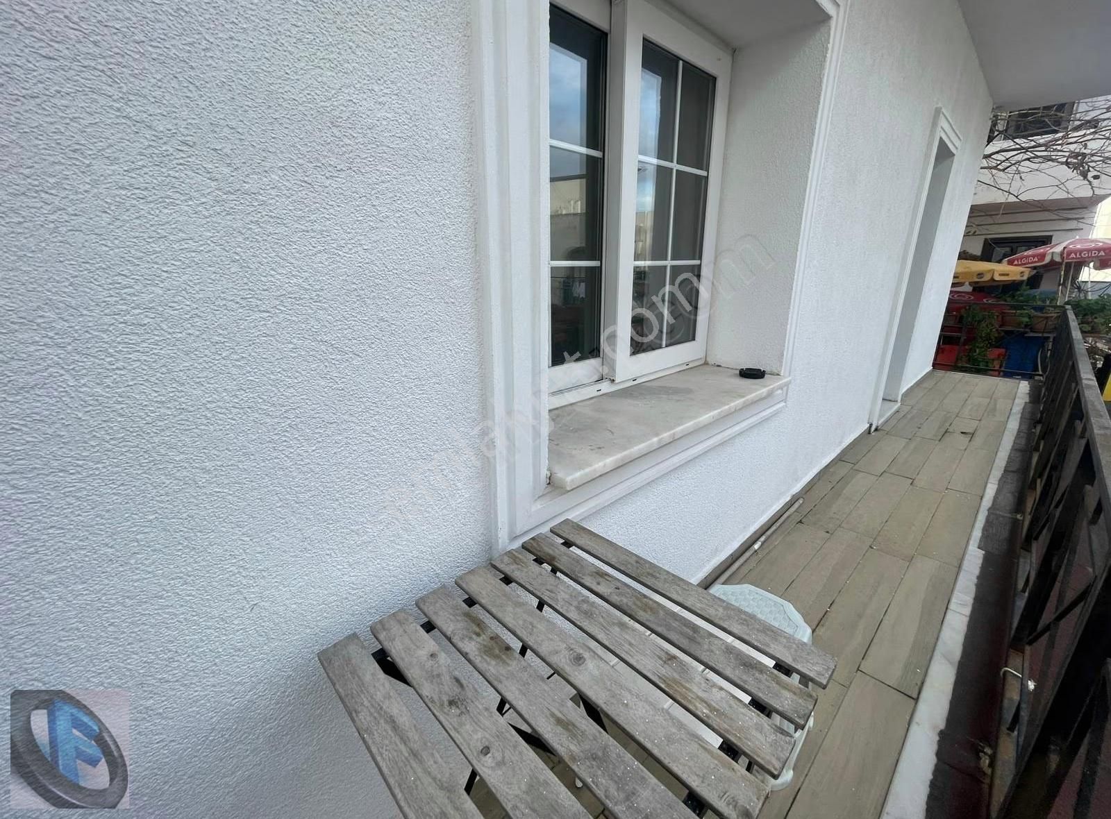 Favori'den Merkezde Denize 1dk Yürüme Mesafesinde Eşyalı 1+1 - Görsel 9