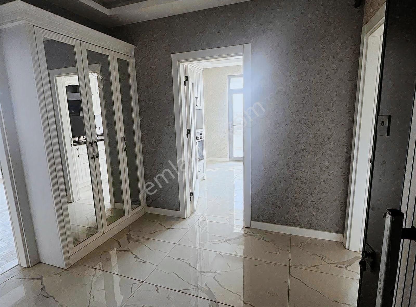 Hızla Gelişen Lokasyon,selahattin Eyyübi'de 3,5+1 Daire - Görsel 4