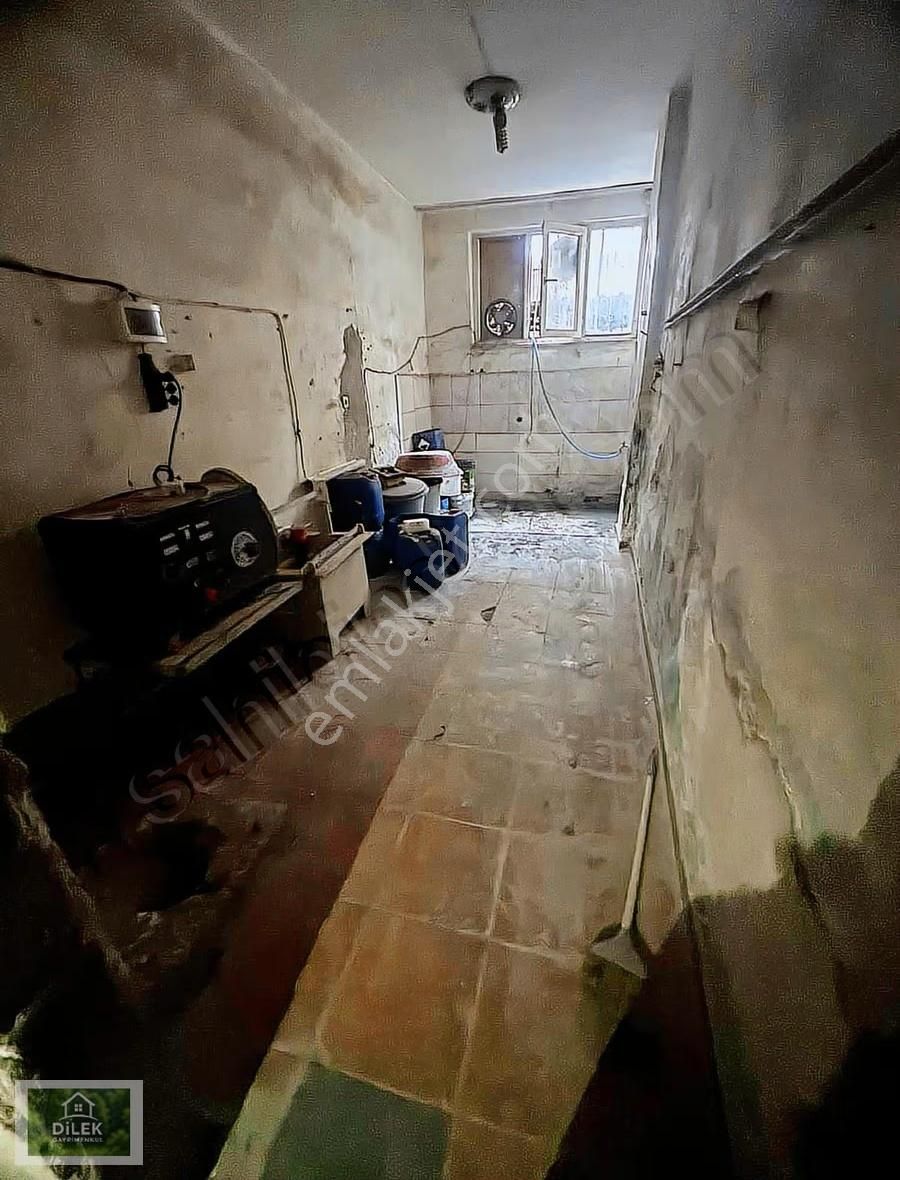 Akşemseddin Okulu Yanında Kıralık Atölye - Görsel 16