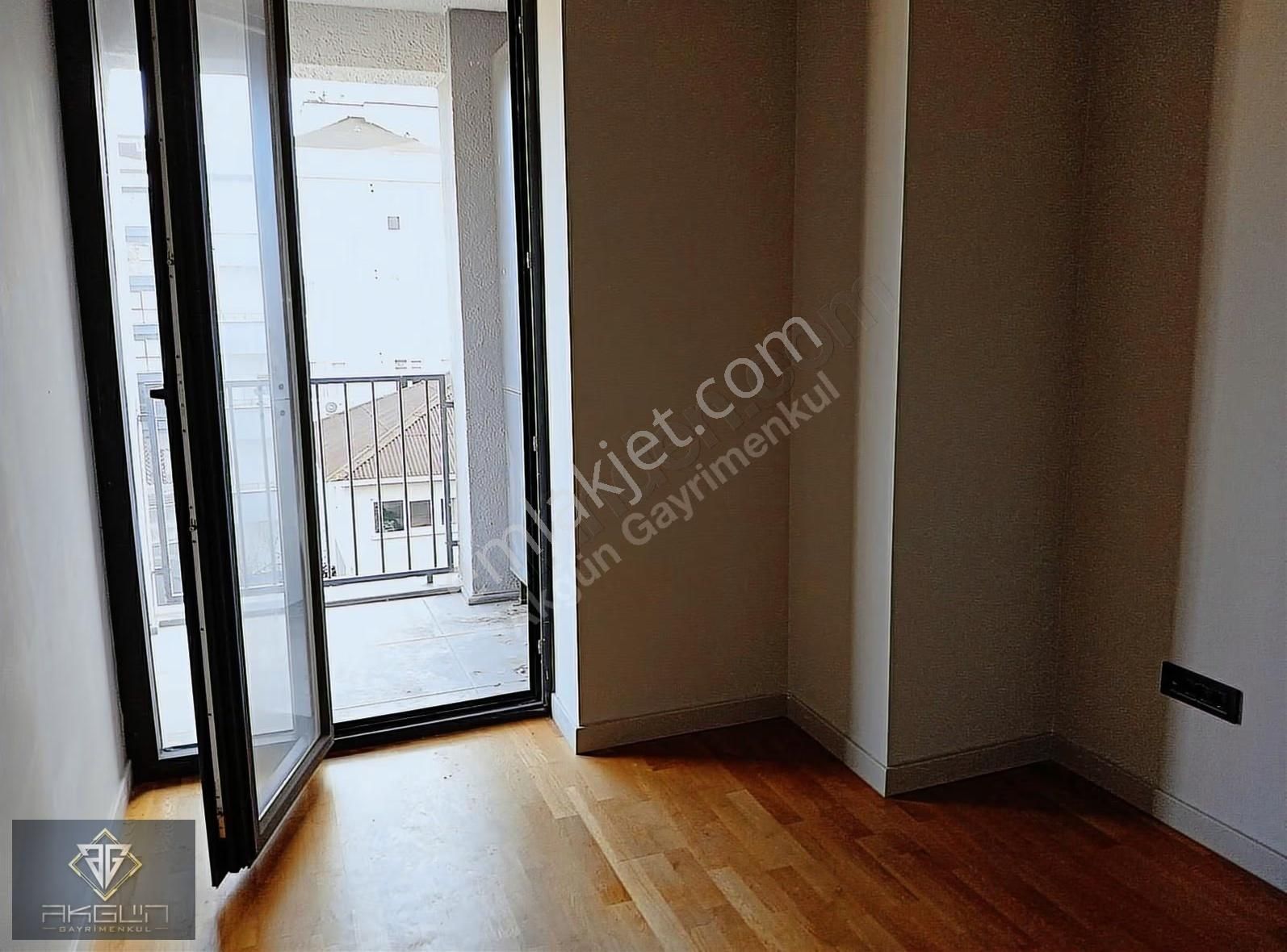 Çekmeköy'de Satılık Ultralüx Yapım Sıfır 2+1 Daire - Görsel 23