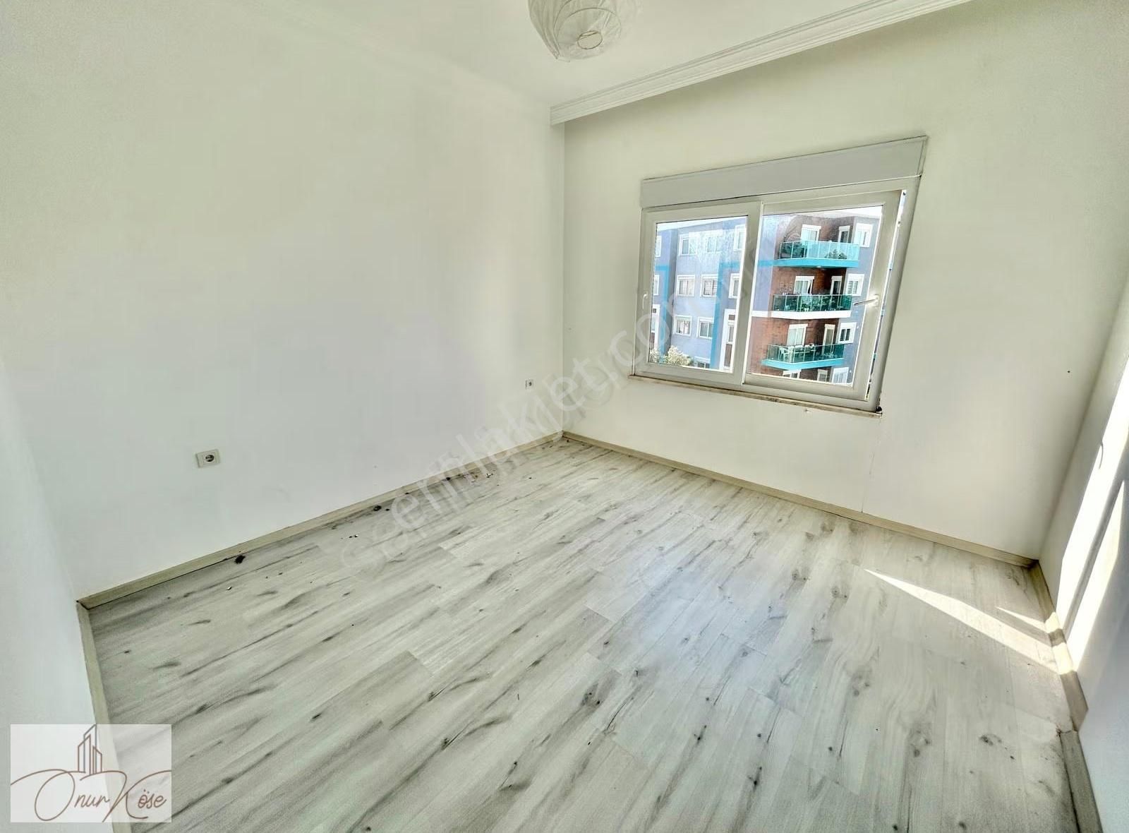 Alanya Hastaneye 3 Dakika Mesafede 2+1 Site İçi Kiralık Daire - Görsel 4