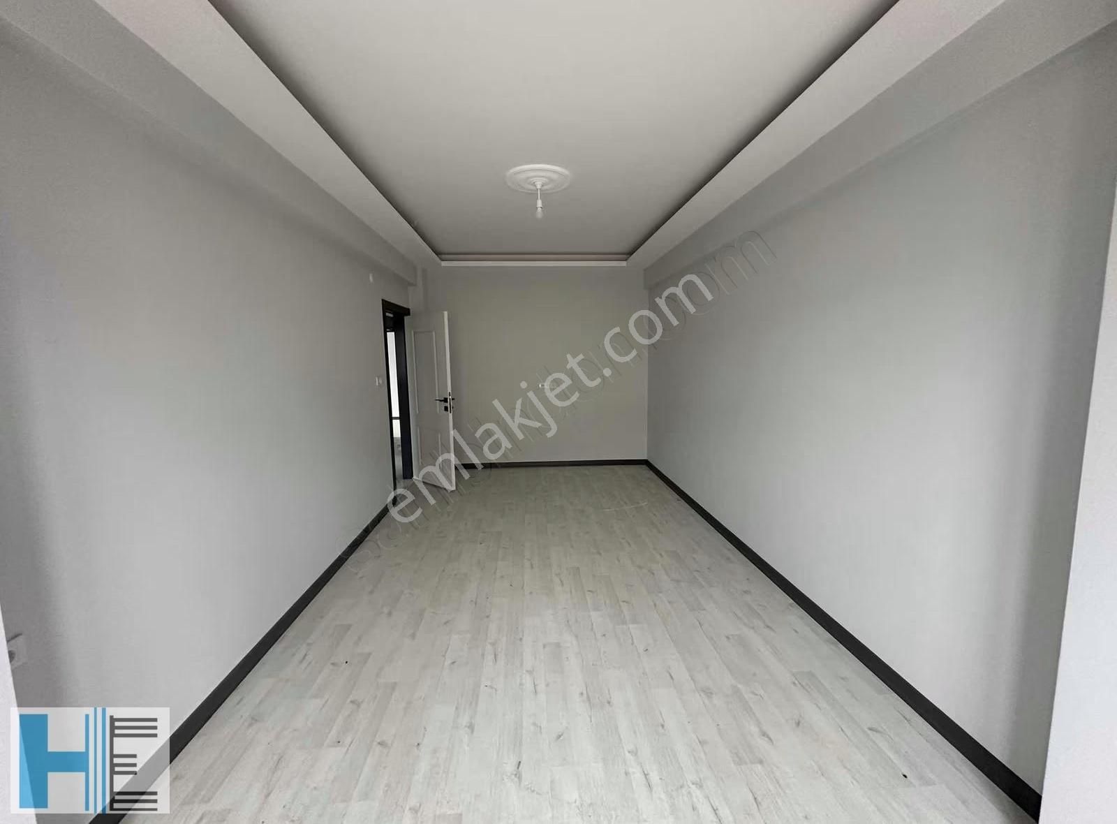 İnegöl Akhisarda Merkezi Konumda Kiralık 3+1 Sıfır Daire - Görsel 3