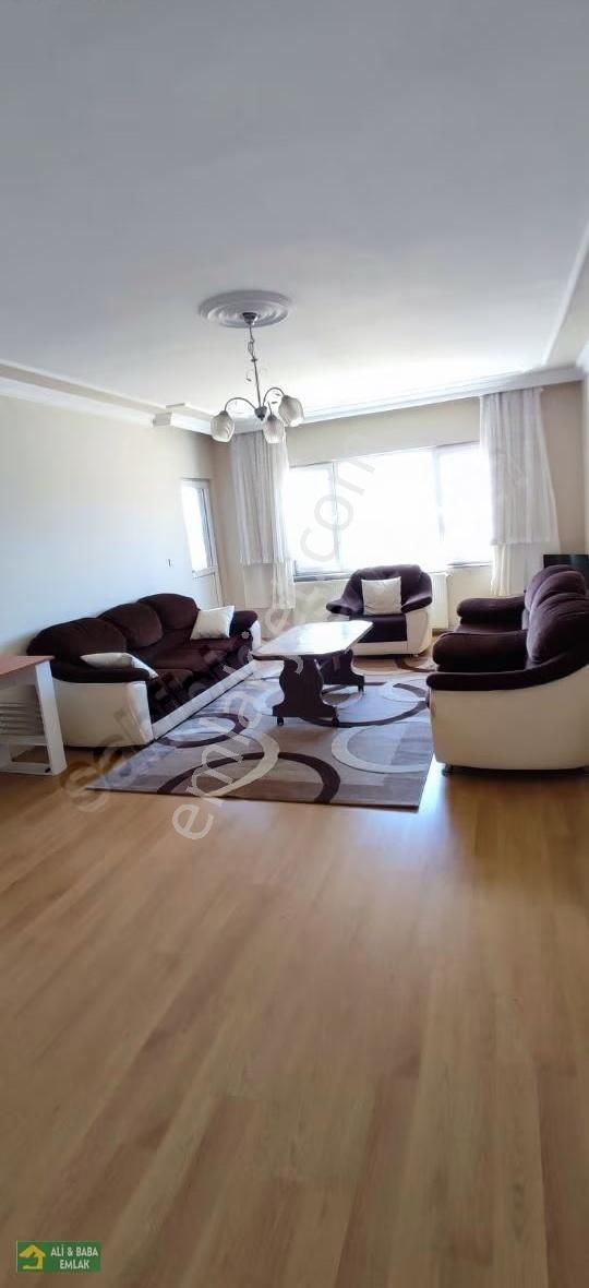 Silivri Çanta Köy De Eşyalı 3+1